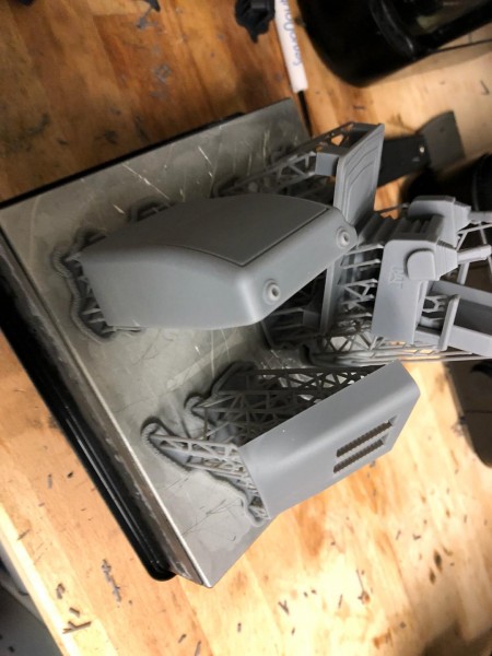 CAT 385C Kabine 3D Druck 03.jpeg