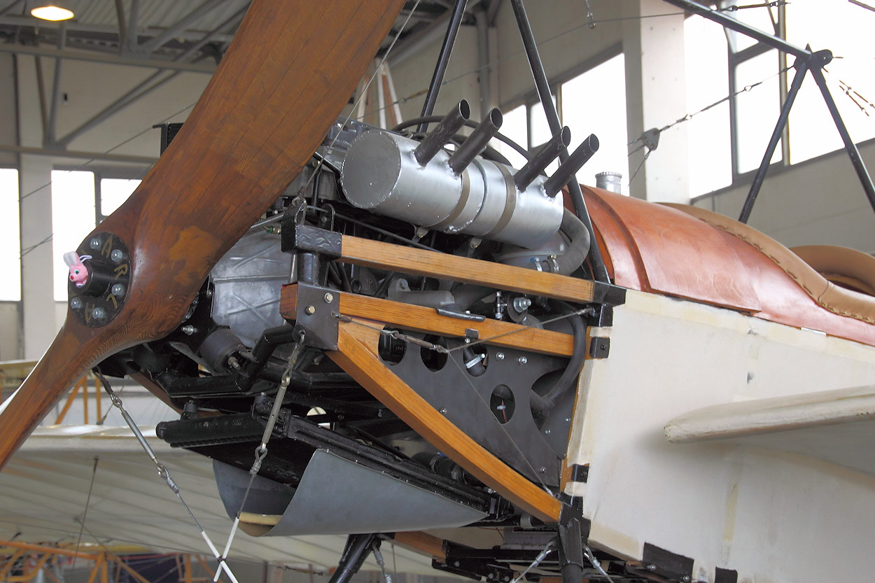 Harlan-Eindecker---Motor.jpg