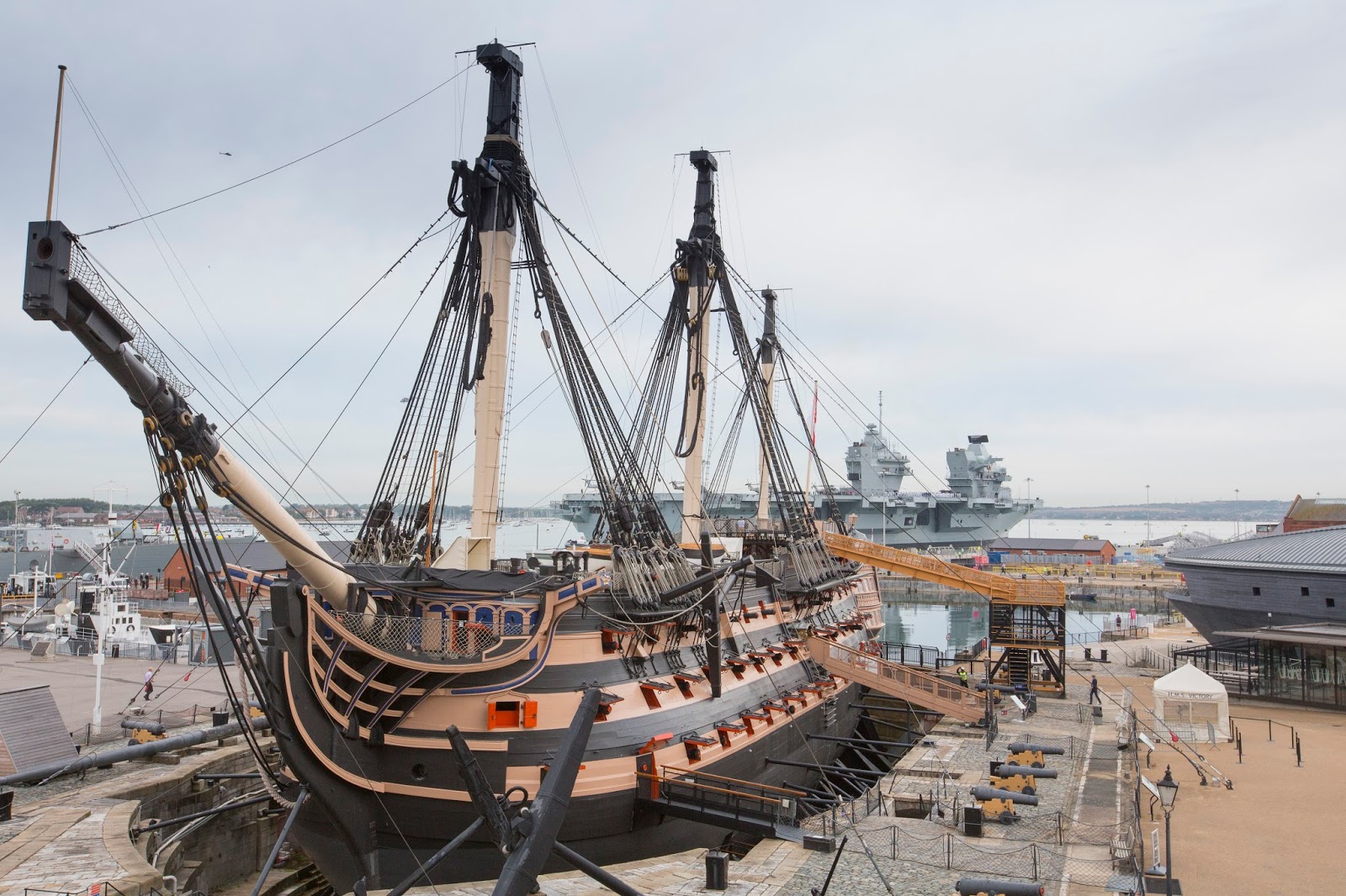 HMS Victory with HMS Queen Elizabeth in the Background, NMRN close-up.jpg