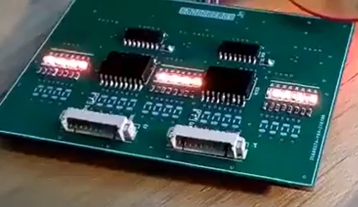 light pcb 1.jpg
