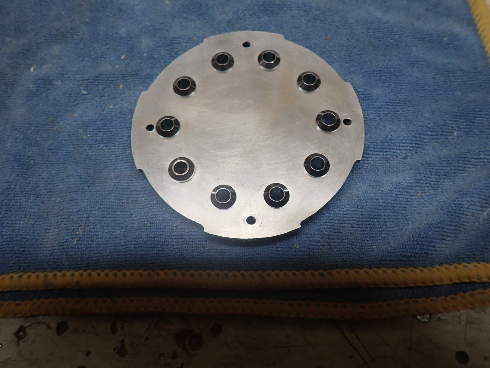 PB101621.JPG