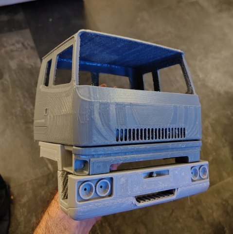 roadtrain.jpg