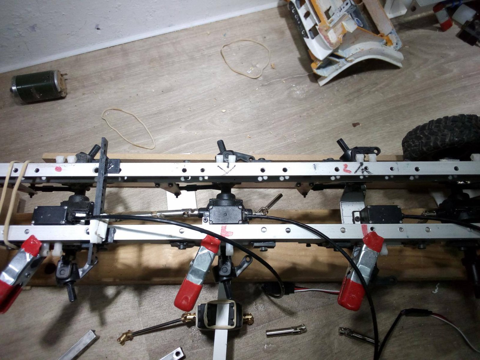 servo 04.jpg