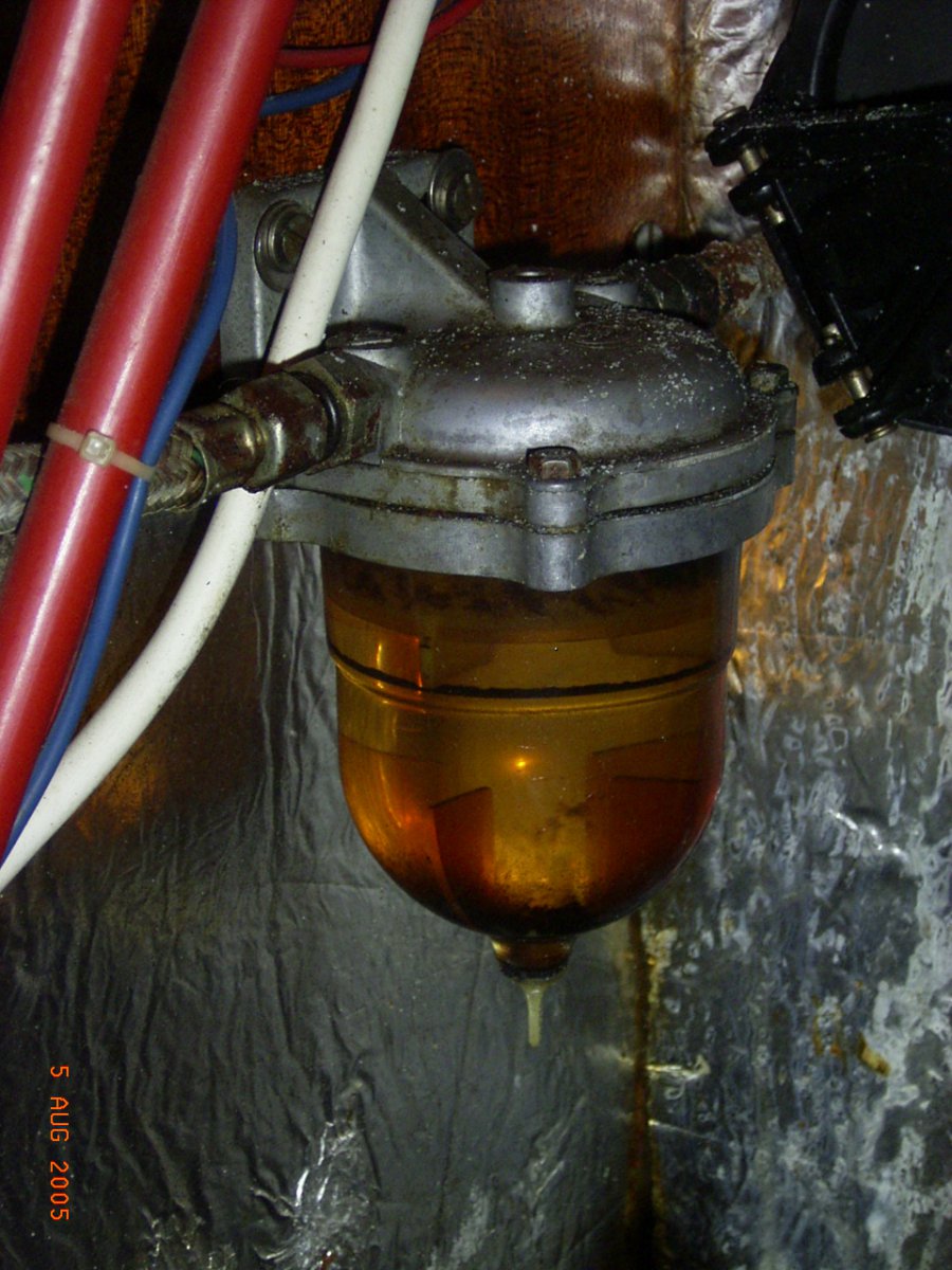 Waterafscheider Vuil.JPG