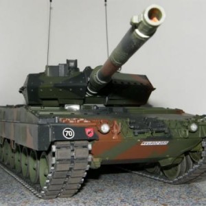 RC Tanks 1/16