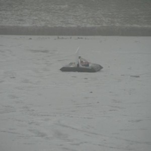 Hovercraft op ijs