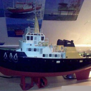 Verbouwing van de Karl sleepboot