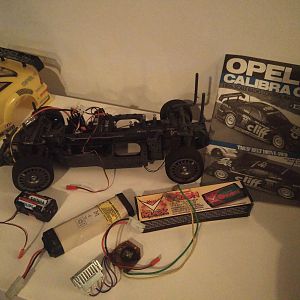 Tamiya TA03F Opel Calibra Cliff