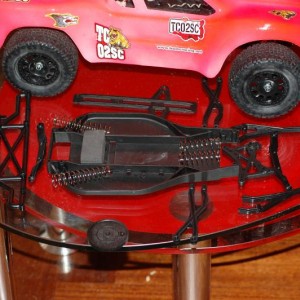 Tamiya Gravelhound en TeamC Shortcourse