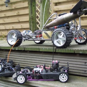 HPI RS4 Evo3
FG Marder vol aluminium 26cc powah!
Kyosho FW-05T