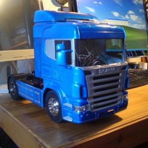 Scania R470 erna de scania eindelijk in kleur gespoten