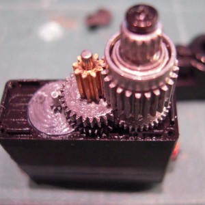 Graupner DES 428BB gearbox... niks mis mee...