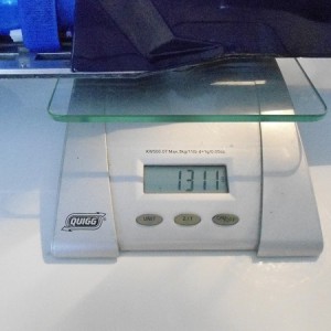 Het totaalgewicht is 1311 gram. 1162 gram is het minimale wedstrijdgewicht voor dit type auto`s.