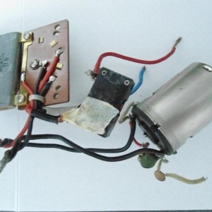 vintage motor en regelaar met prutsbedrading