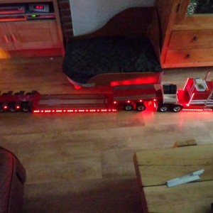 Lowboy met jeepdolly klaar