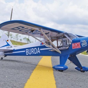 Piper PA18 Super Cub (Burda Staffel) [1]
