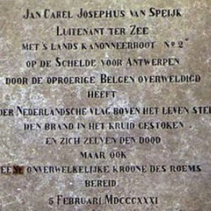 De vuurtoren J.C.J. van Speijk is een vuurtoren aan de Noordzeekust, bij Egmond aan Zee. De J.C.J. van Speijk is een van de oudste, nog actieve vuurtorens van Nederland. De voet van de vuurtoren vormt een imposante graftombe die herinnert aan luitenant-ter-zee Jan van Speijk.
Deze vuurtoren werd in 1834 uitgekozen als J.C.J van Speijkmonument, ter nagedachtenis aan luitenant-ter-zee Van Speijk, die liever de lucht in vloog dan zijn schip over te geven aan de Belgische vijand. Hij stak de voorraad kruit aan boord aan op 5 februari 1831. Behalve Van Speijk, vonden ook 25 andere bemanningsleden en een aantal Belgen de dood bij de ontploffing.
De vuurtoren werd bekostigd met de opbrengst van de veiling van relikwieën en overblijfselen van de kanonneerboot en persoonlijke eigendommen van de bemanning. Het Rijksmuseum van Amsterdam kocht een deel van de bebloede scheepsjas van Van Speijk en zijn mes. Het monument is ontworpen door J.D. Zocher en gebouwd door J. Bos. Het gebruikte materiaal is natuursteen.
Daarbij is het niet gebleven in de verering van Jan van Speijk. Bij Koninklijk Besluit is namelijk vastgelegd dat een van de schepen van de Nederlandse vloot de naam 'Van Speijk' zal dragen. De huidige 'HMS Van Speijk' (F828) is een multi-purpose fregat van de Karel Doormanklasse en kwam in 1995 in de vaart.