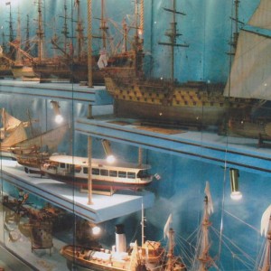 vitrine Mantua