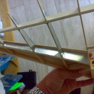 aluminuim tape voor de licht weerkaatsing van de leds die erin komen.
