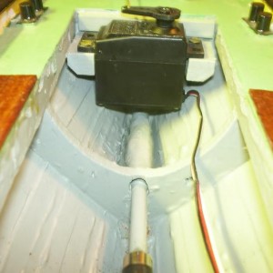Futaba S3003 roerservo