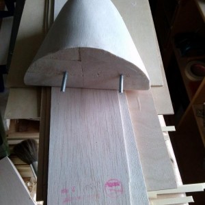 CAM00220

balsa block met schroefdraad