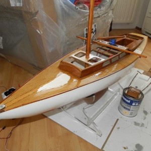 Drie lagen blanke lak