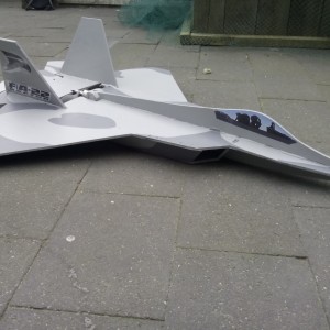 F22