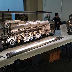 YBMJ8572
