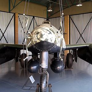 Messerschmitt_ME-262__08