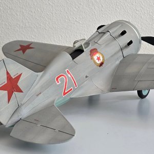 Polikarpov_I-16__136.jpg