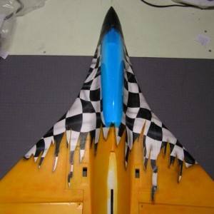 Squall airbrush resultaat met canopy en nose cone