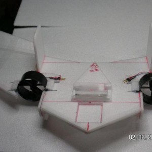 Dizzy Chick variation using Silverlit Jet Screamer parts.