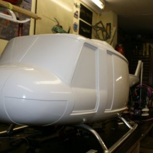 Huey build 008