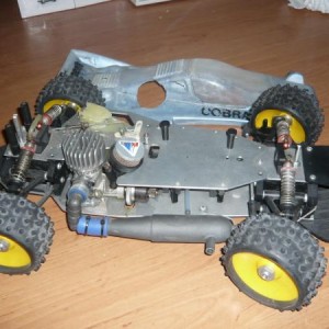 serpent cobra,,m  of update er van

motor ,, picco 3,5 cc