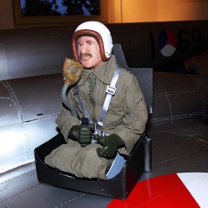 Meteor Cockpit 01