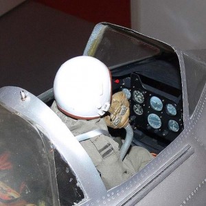 Meteor Cockpit 03