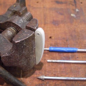 Flap heveltjes in de maak... (epoxyplaat 1,5 mm dik)