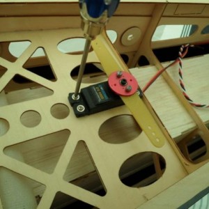 rudder servo