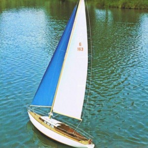 Optimist uit catalogus, Graupner heeft deze boot van 1970 tot er met 1983 in productie gehad.