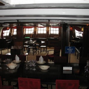 Admiraalscabine in achterschip.