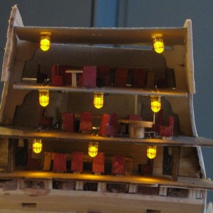 Admiraals, Kapiteins en officierenkamer met meubilair en verlichting.