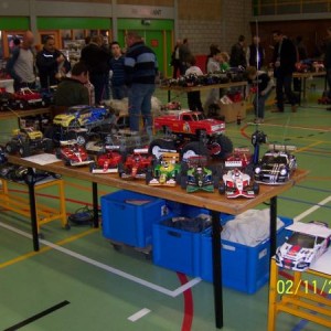 TAMIYA dag Haarlem 2008 aanrader!!!!!!!!!!
samen met mijn Neef Danny .
De wandelende formule 1 encyclopedie .
Weet echt alles vanaf de beginjaren van de F1 tot nu .