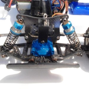 Alu / carbon shocktower DT-02