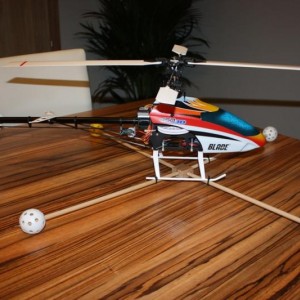 Blade 450 3D met trainings landing gear