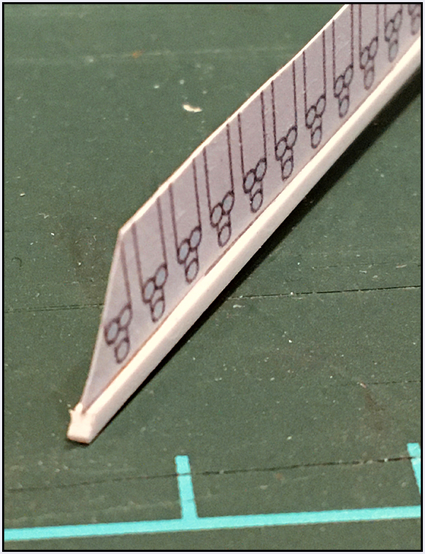 089 HurriRailing1