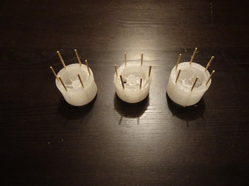 4030 Gietsels Uit Mal