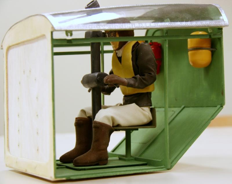 A 26.130. Removable Gunnercompartment with Clear part