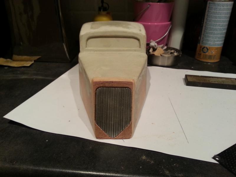 Alu gril op de hot rod mal
