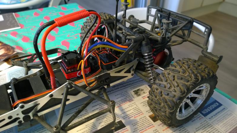 Arrma Mojave Mega upgrade naar Turnigy Trackstar 3520kV + Esc 80A + programmeerbox combo