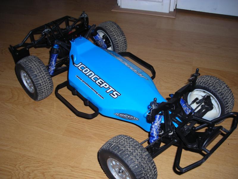 Associated SC10 met Jconcepts Innerbody